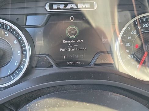 Used 2020 RAM 1500 Big Horn AWD/4WD image 18