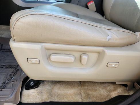 Used 2011 Toyota Sequoia Platinum image 14