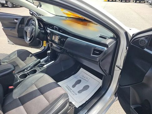 Used 2016 Toyota Corolla S FWD image 21