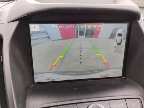 Used 2019 Ford Escape SEL image 20