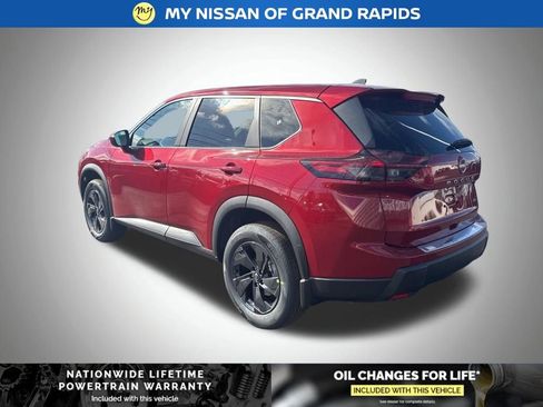 New 2026 Nissan Rogue SV AWD/4WD image 3