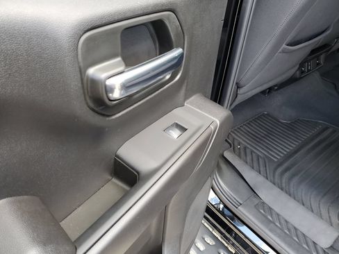 Used 2025 Chevrolet Silverado 1500 Custom AWD/4WD image 11