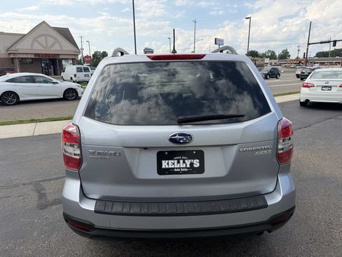 Used 2015 Subaru Forester 2.5i Premium AWD/4WD image 4