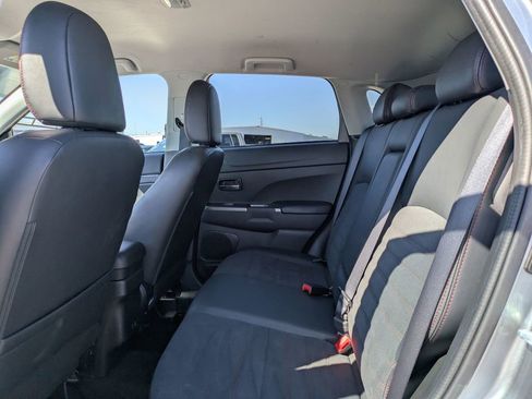 Used 2024 Mitsubishi Outlander Sport SE image 26