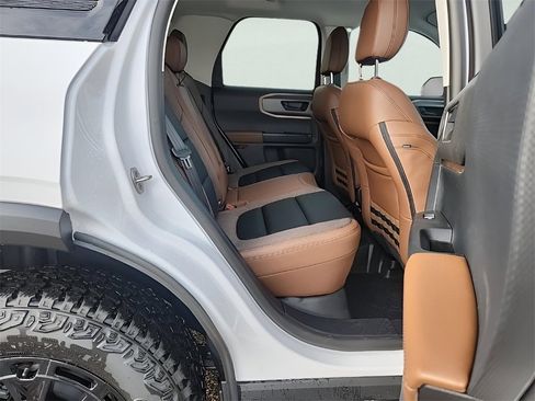 New 2025 Ford Bronco Sport Outer Banks w/ Sasquatch Outer Banks Package image 12