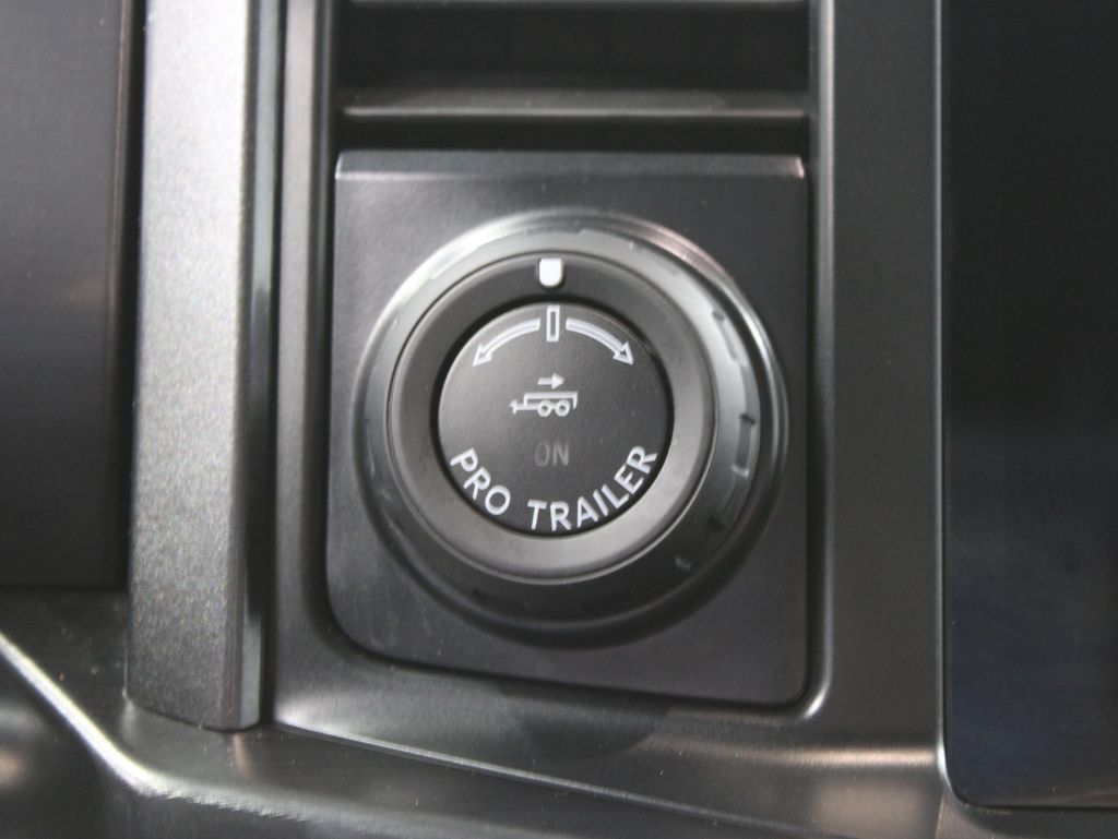 Used 2023 Ford F150 Lariat w/ Equipment Group 502A High AWD/4WD image 60