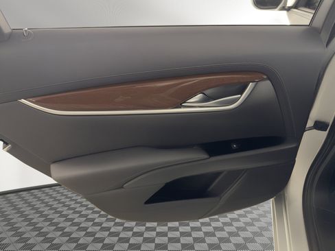 Used 2016 Cadillac XTS Luxury FWD image 17