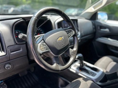 Used 2021 Chevrolet Colorado LT w/ Fleet Safety Package image 14