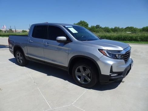 Certified 2023 Honda Ridgeline RTL-E image 3