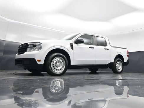 Used 2024 Ford Maverick XL FWD image 40