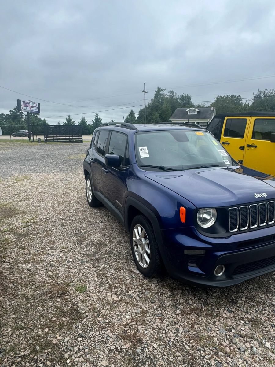Used 2019 Jeep Renegade Latitude FWD image 7