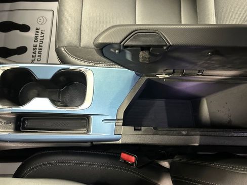 Used 2024 Chevrolet Equinox EV LT image 20