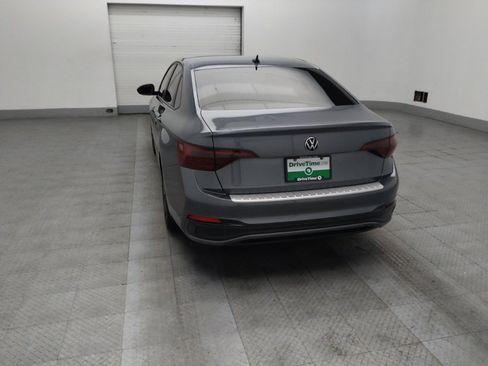 Used 2024 Volkswagen Jetta Sport image 6