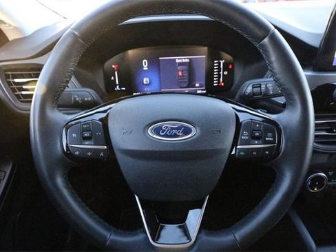 Certified 2024 Ford Escape Active w/ Cold Weather Package image 11