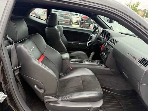 Used 2009 Dodge Challenger SRT8 w/ SRT Option Group II image 12