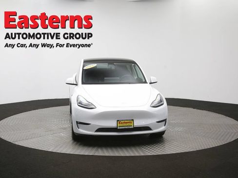 Used 2021 Tesla Model Y Long Range AWD/4WD image 46