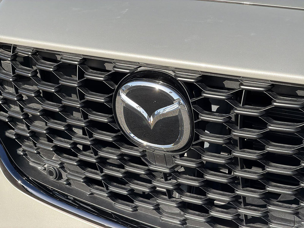Used 2025 MAZDA CX-90 Plug-In Hybrid w/Premium Sport AWD/4WD image 31