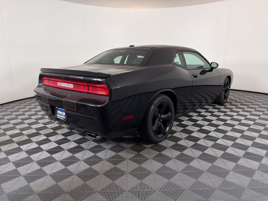 Used 2014 Dodge Challenger R/T w/ Blacktop Package RWD image 3