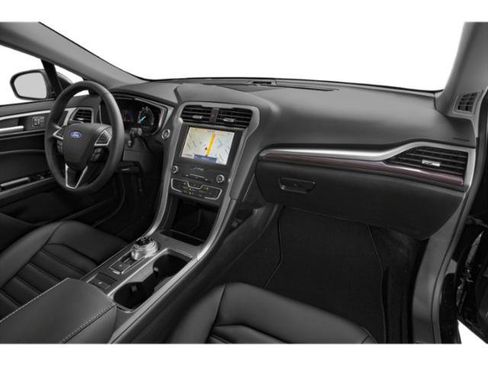 Used 2020 Ford Fusion SEL FWD image 15