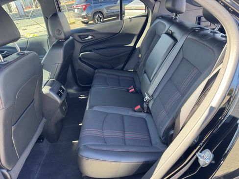 Used 2023 Chevrolet Equinox RS image 20
