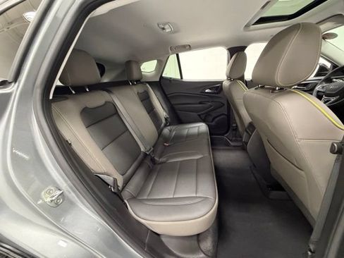 Certified 2024 Chevrolet Trax ACTIV w/ Sunroof Package FWD image 29
