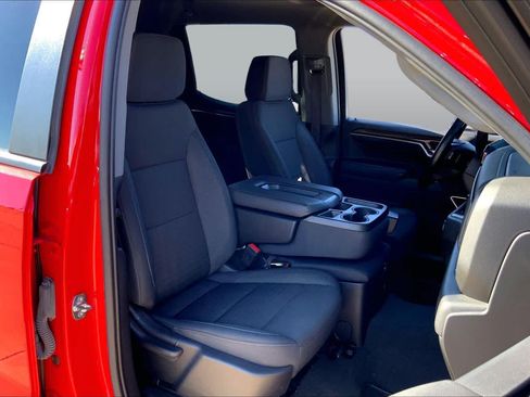 Used 2023 Chevrolet Silverado 1500 LT AWD/4WD image 9