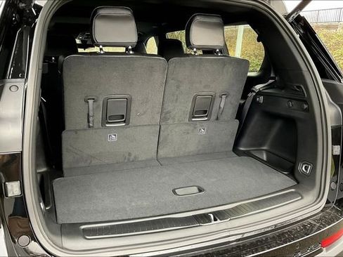 New 2025 Jeep Grand Cherokee L Altitude AWD/4WD image 22