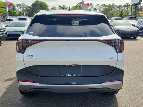 New 2026 Kia Sportage AWD Hybrid image 5