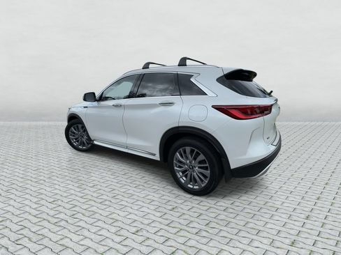 Certified 2025 INFINITI QX50 Luxe w/ Accent Package AWD/4WD image 6