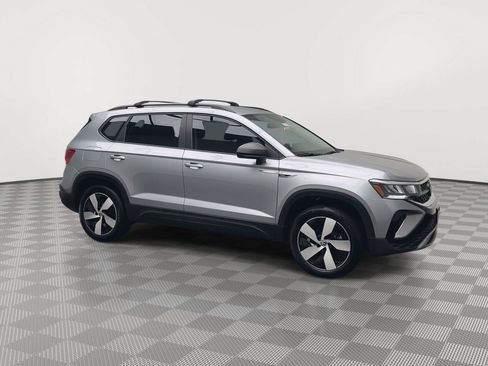 Used 2023 Volkswagen Taos S AWD/4WD image 34