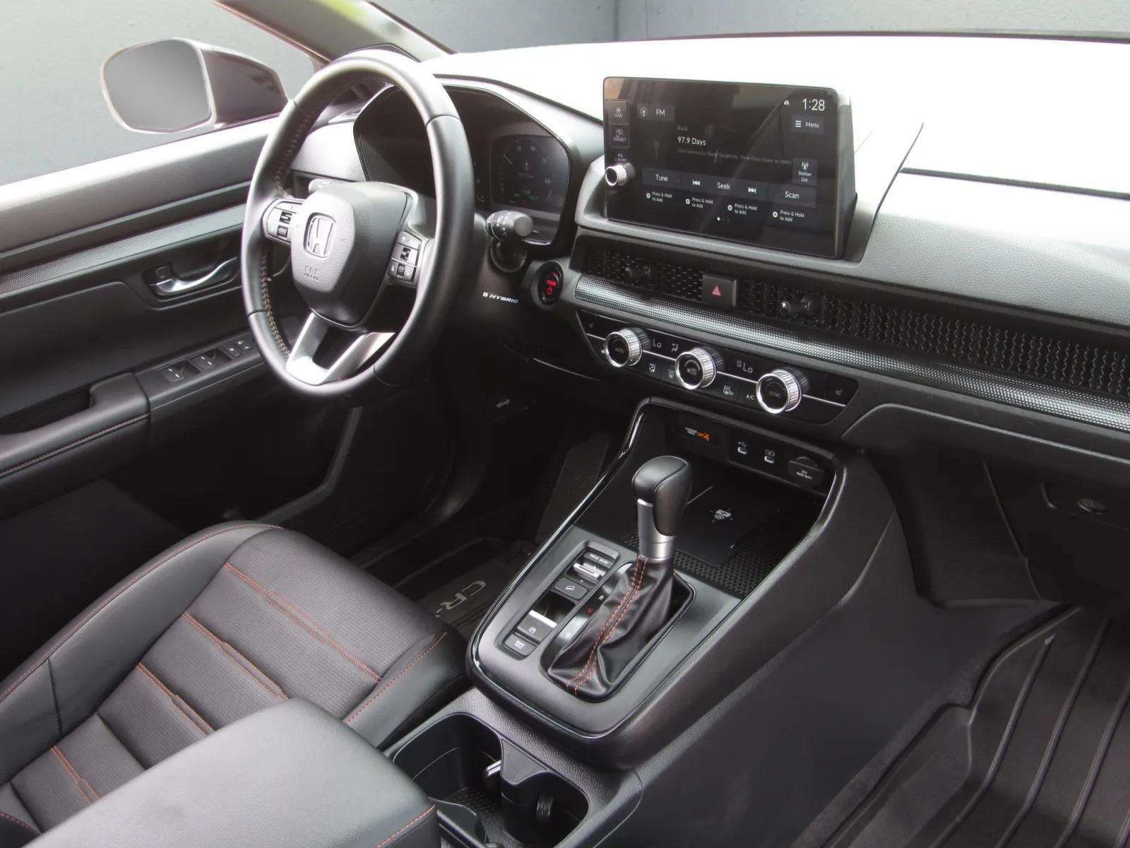 Used 2026 Honda CR-V Sport-L image 10