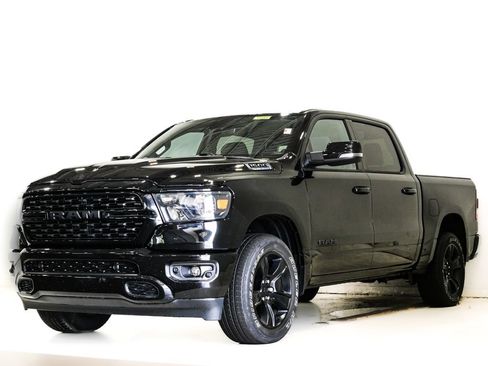 Used 2023 RAM 1500 Big Horn AWD/4WD image 3