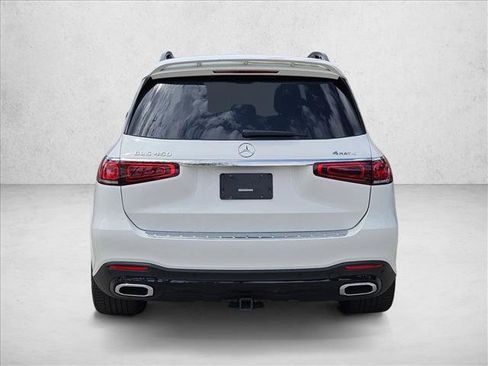 Used 2022 Mercedes-Benz GLS 450 4MATIC image 4