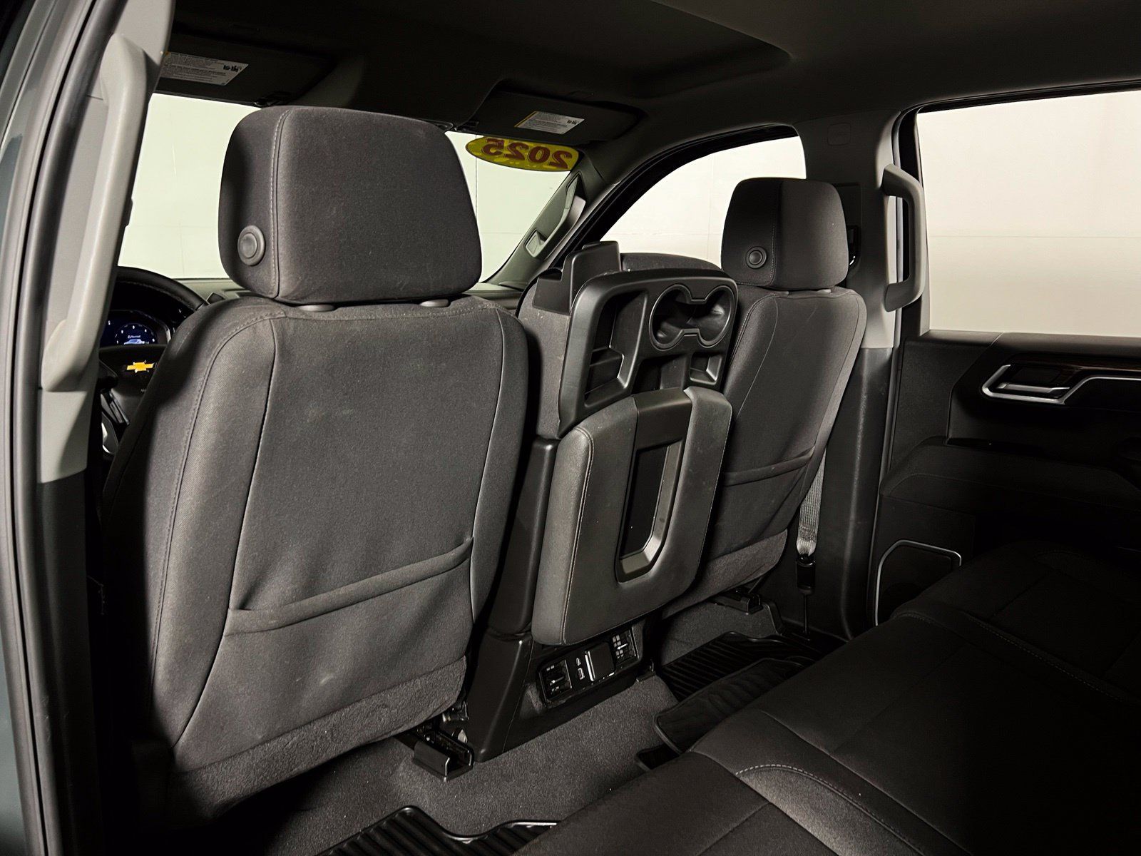 Used 2025 Chevrolet Silverado 1500 LT AWD/4WD image 24