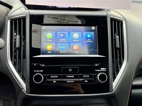 Used 2023 Subaru Crosstrek 2.0i Premium image 12