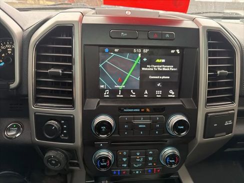 Used 2018 Ford F150 Lariat w/ Equipment Group 502A Luxury image 18