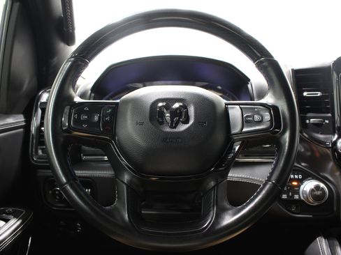 Used 2022 RAM 1500 Limited w/ Body Color Bumper Group AWD/4WD image 10