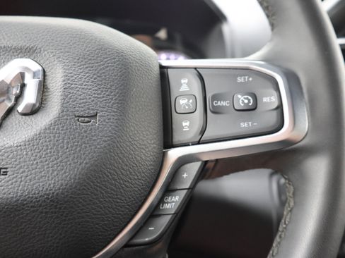 Used 2025 RAM 2500 Big Horn AWD/4WD image 14