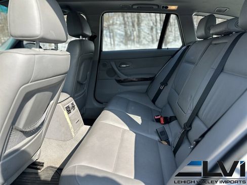 Used 2007 BMW 328xi Wagon image 19