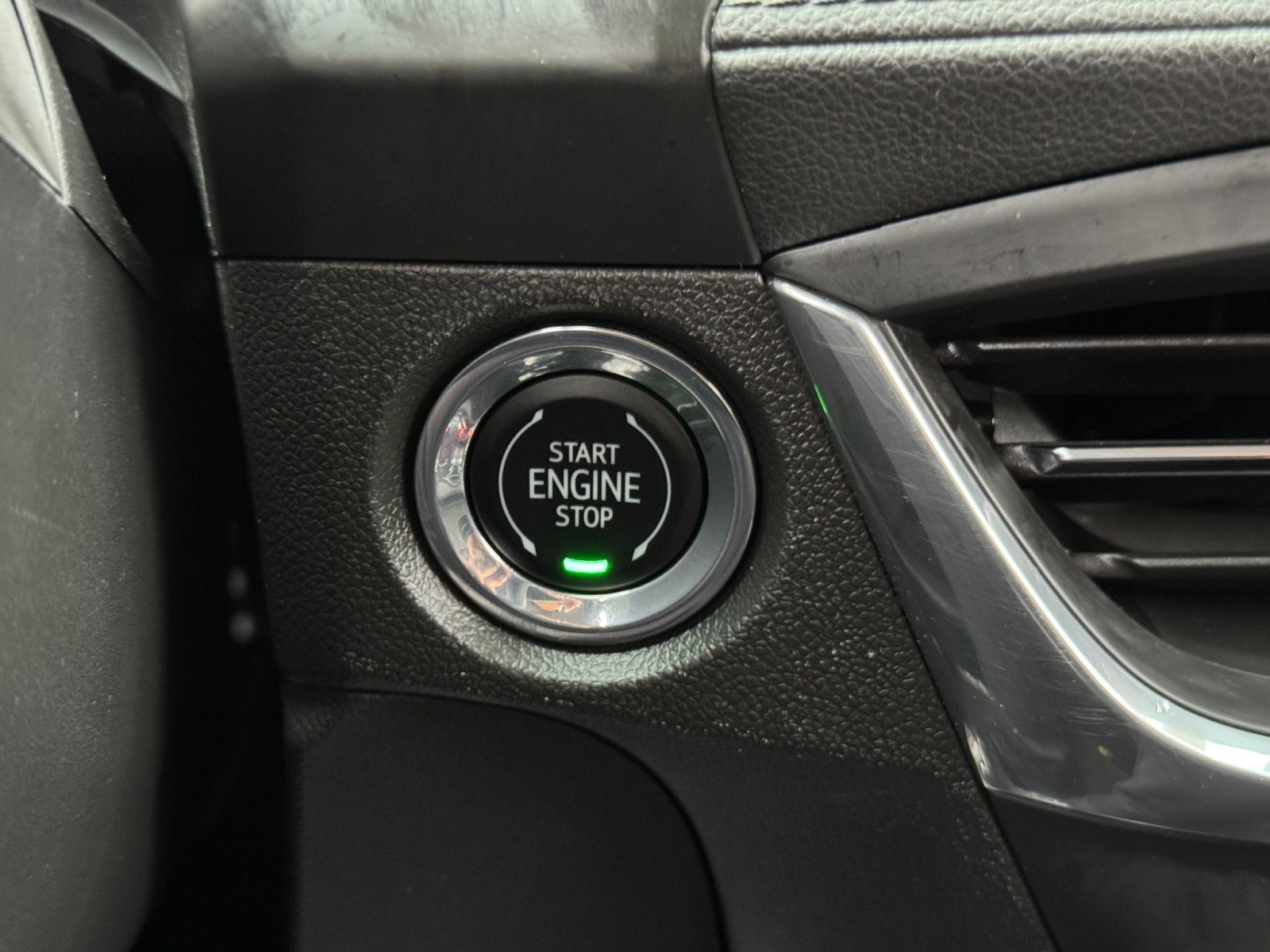 Used 2024 Buick Encore GX Preferred w/ Comfort Package AWD/4WD image 21