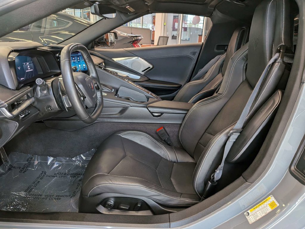 Used 2024 Chevrolet Corvette Stingray Preferred Cpe w/ 2LT RWD image 14