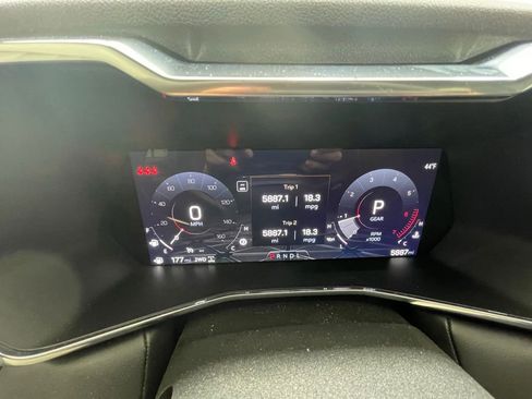 Used 2026 GMC Canyon Elevation image 21