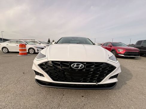 Used 2022 Hyundai Sonata Limited w/ Cargo Package FWD image 29