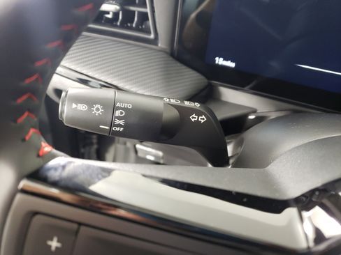 New 2026 Nissan Kicks SR w/ Cold Weather Package image 19