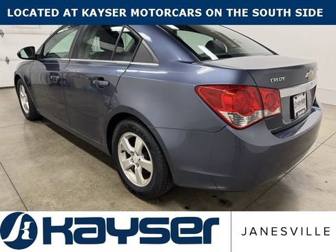 Used 2014 Chevrolet Cruze LT image 6