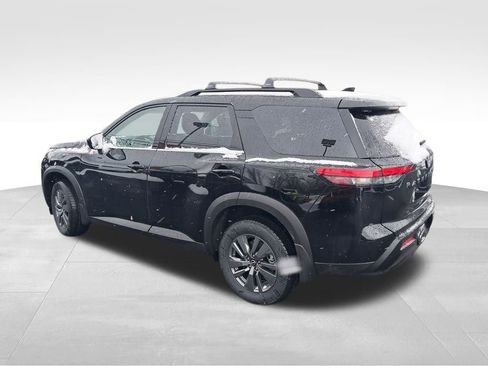 New 2026 Nissan Pathfinder SV image 3