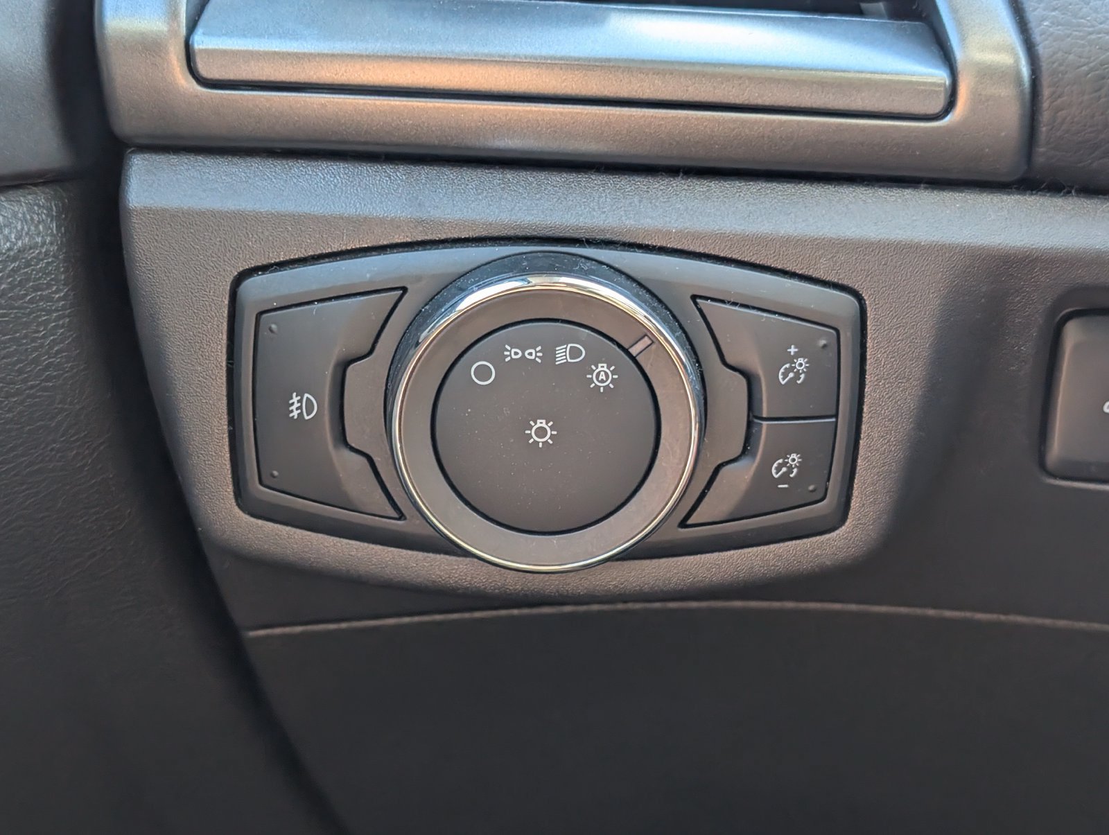 Used 2016 Ford Fusion S w/ Equipment Group 101A FWD image 16
