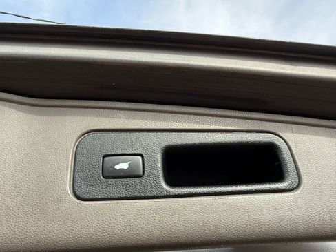 Used 2015 Honda Odyssey EX-L image 19