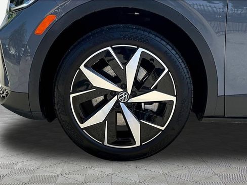 Used 2023 Volkswagen ID.4 S RWD image 33