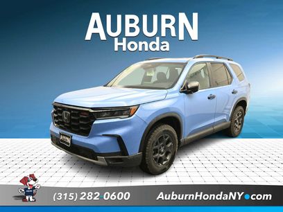 New 2025 Honda Pilot TrailSport